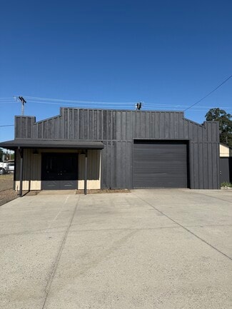 Plus de détails pour 22020 Old 44 Dr, Palo Cedro, CA - Commerce de détail à louer