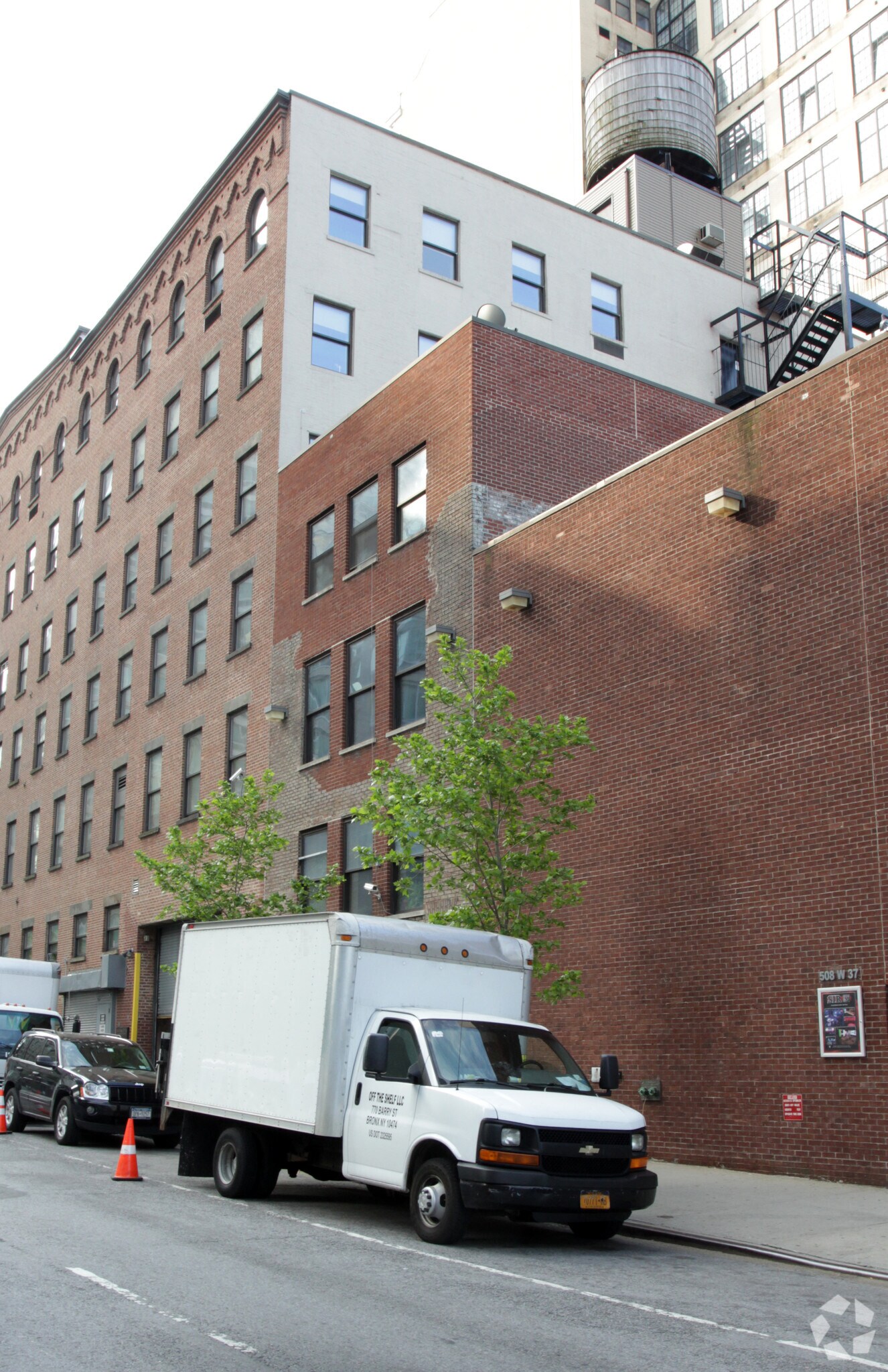 508 W 37th St, New York, NY for lease Primary Photo- Image 1 of 3