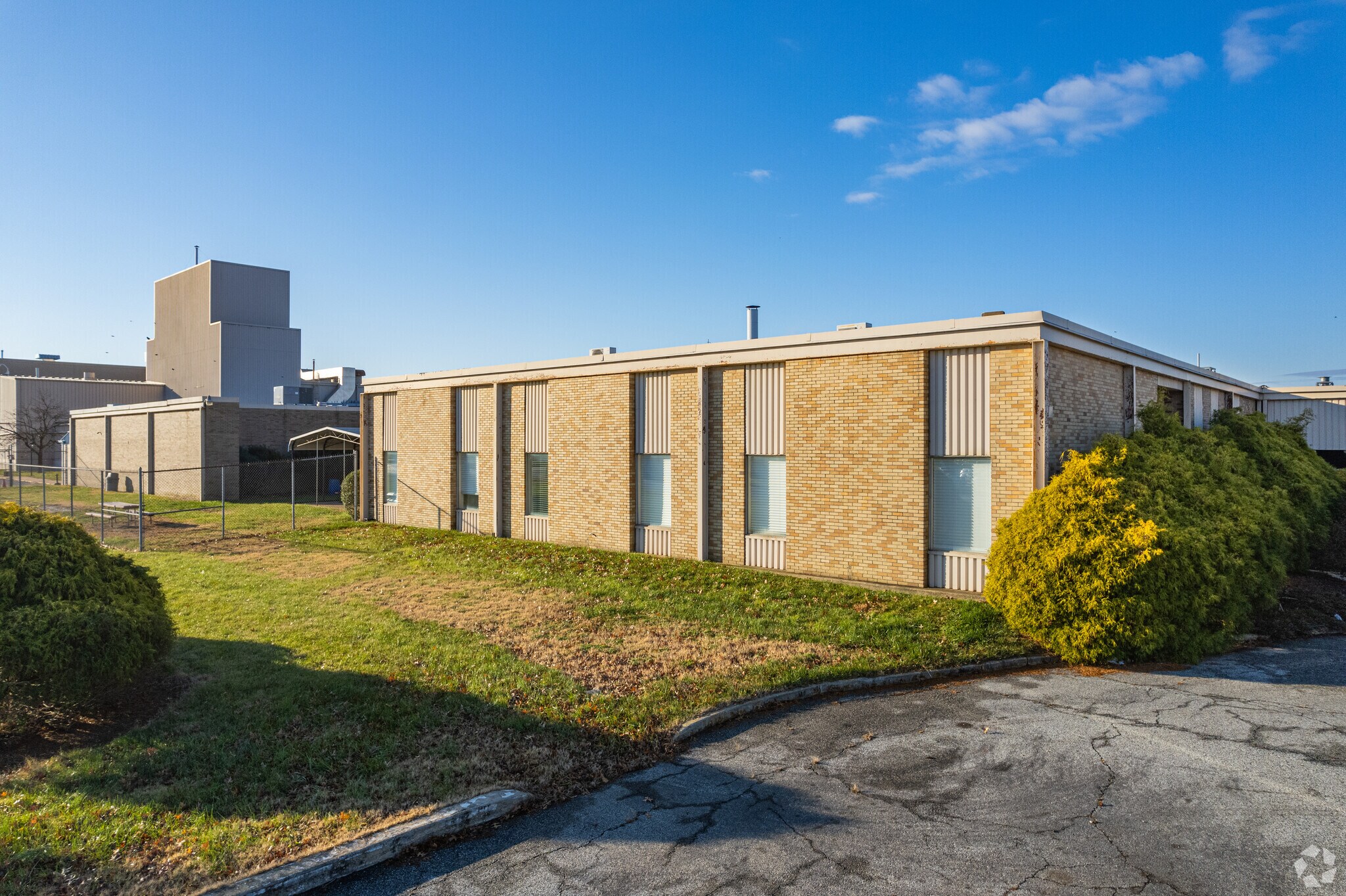 700 N Broad St, Middletown, DE à louer Photo du bâtiment- Image 1 de 9