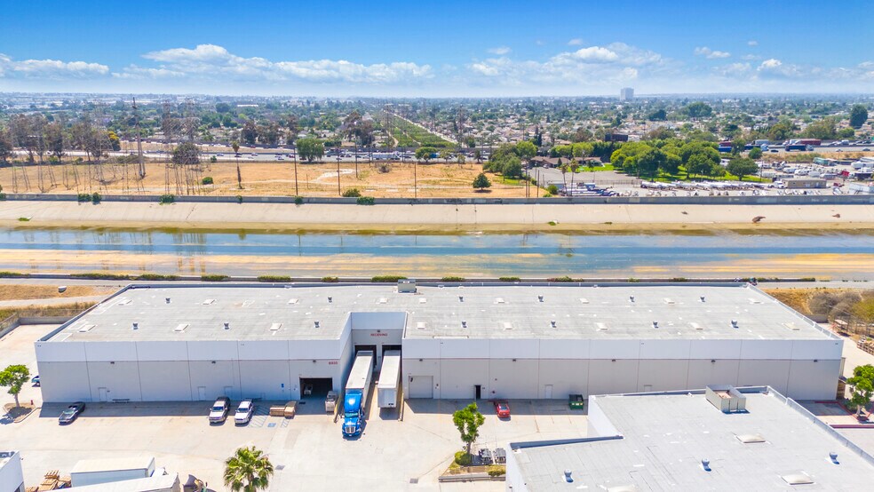 6935-6947 Atlantic Ave, Long Beach, CA à louer - Photo du bâtiment - Image 1 de 14