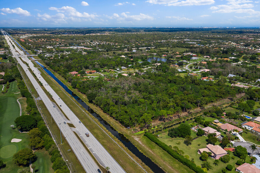 S State Road 7, Lake Worth, FL à vendre - Photo du bâtiment - Image 1 de 1