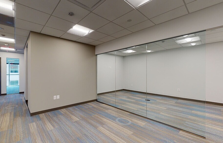 1 Church St, Rockville, MD à louer - Numérisation 3D de Matterport - Image 2 de 9