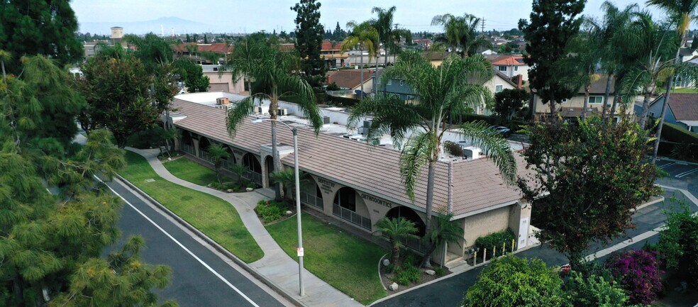 13326 South St, Cerritos, CA à louer - Photo du bâtiment - Image 3 de 8