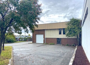 4821 Stamp Rd, Temple Hills, MD for lease Building Photo- Image 1 of 5
