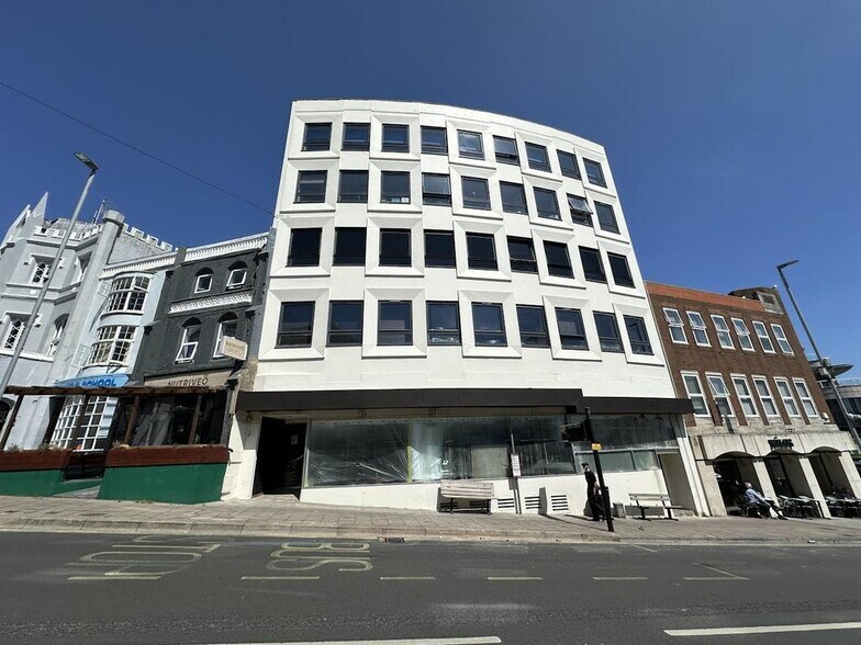 Dyke Rd, Brighton à louer - Photo du bâtiment - Image 1 de 19