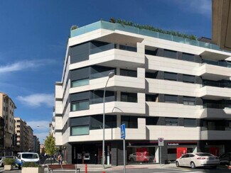 More details for Calle de los Teobaldos, 7, Pamplona - Multifamily for Sale