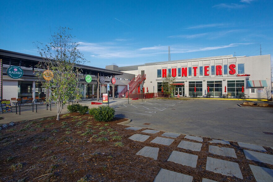 975 Main St, Nashville, TN à louer - Photo principale - Image 1 de 5