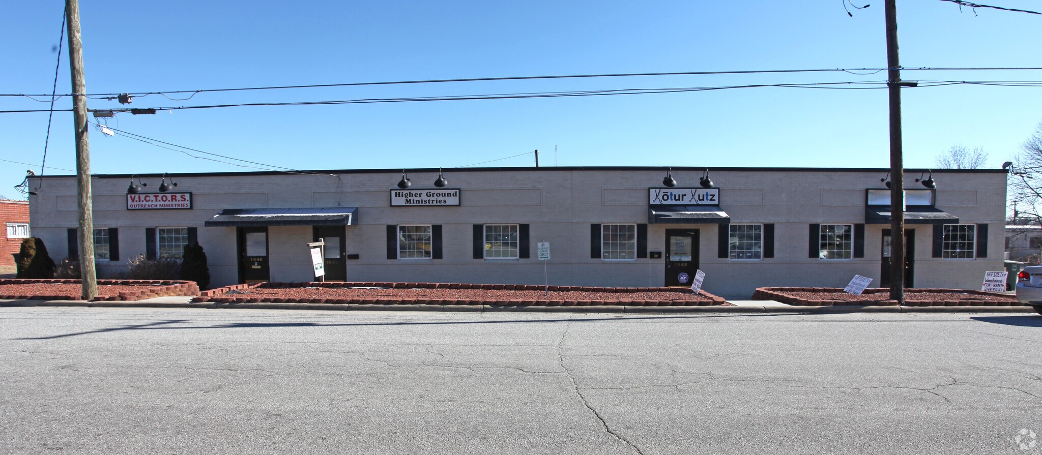 1044-1046 Westside Dr, Greensboro, NC for lease Building Photo- Image 1 of 4