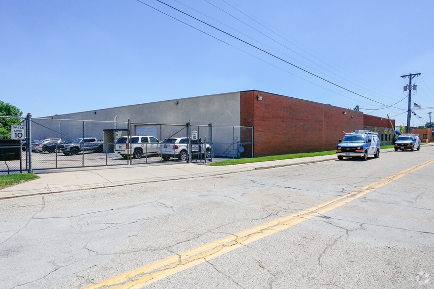 600 N Irwin St, Dayton, OH à vendre - Photo du bâtiment - Image 3 de 9