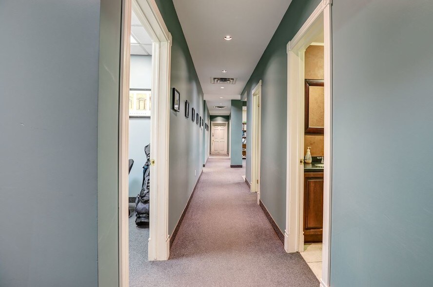 1220 Matheson Blvd E, Mississauga, ON à louer - Photo intérieure - Image 3 de 11