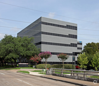 Plus de détails pour 10800 Richmond Ave, Houston, TX - Bureau à louer