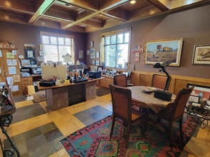 1610 N Minnesota Ave, Sioux Falls, SD for lease Interior Photo- Image 1 of 9