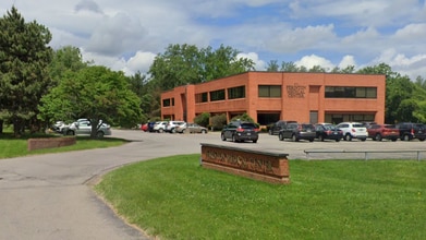 800 Ayrault Rd, Fairport, NY à louer Photo intérieure- Image 2 de 7