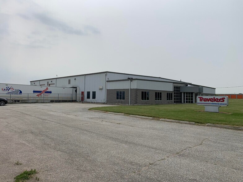 775 Gillard St, Wallaceburg, ON à vendre - Photo du bâtiment - Image 2 de 31