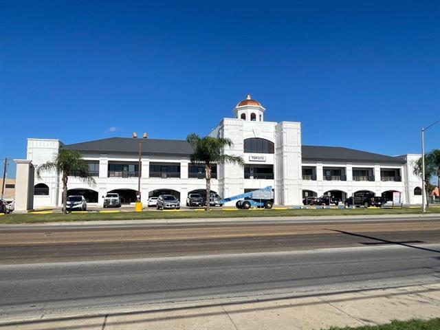 6262 McPherson Rd, Laredo, TX for sale - Primary Photo - Image 1 of 1