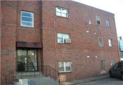 4510 N Lawrence St, Philadelphia, PA à vendre - Photo principale - Image 1 de 1