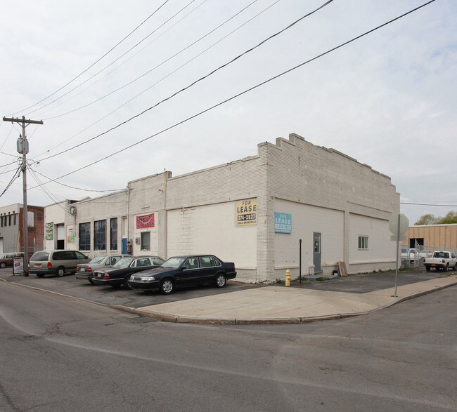 Plus de détails pour 215 Park Ave, Syracuse, NY - Industriel à louer