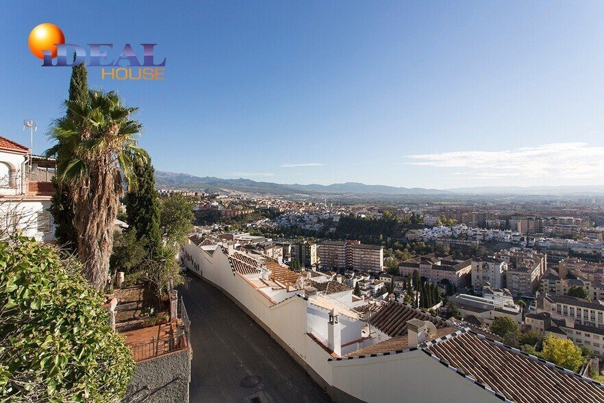 Terrain dans Granada, Granada à vendre - Photo du bâtiment - Image 1 de 13