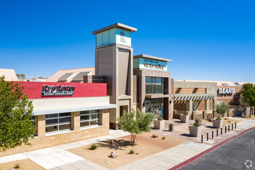 14400 Bear Valley Rd, Victorville, CA for sale - Primary Photo - Image 1 of 1