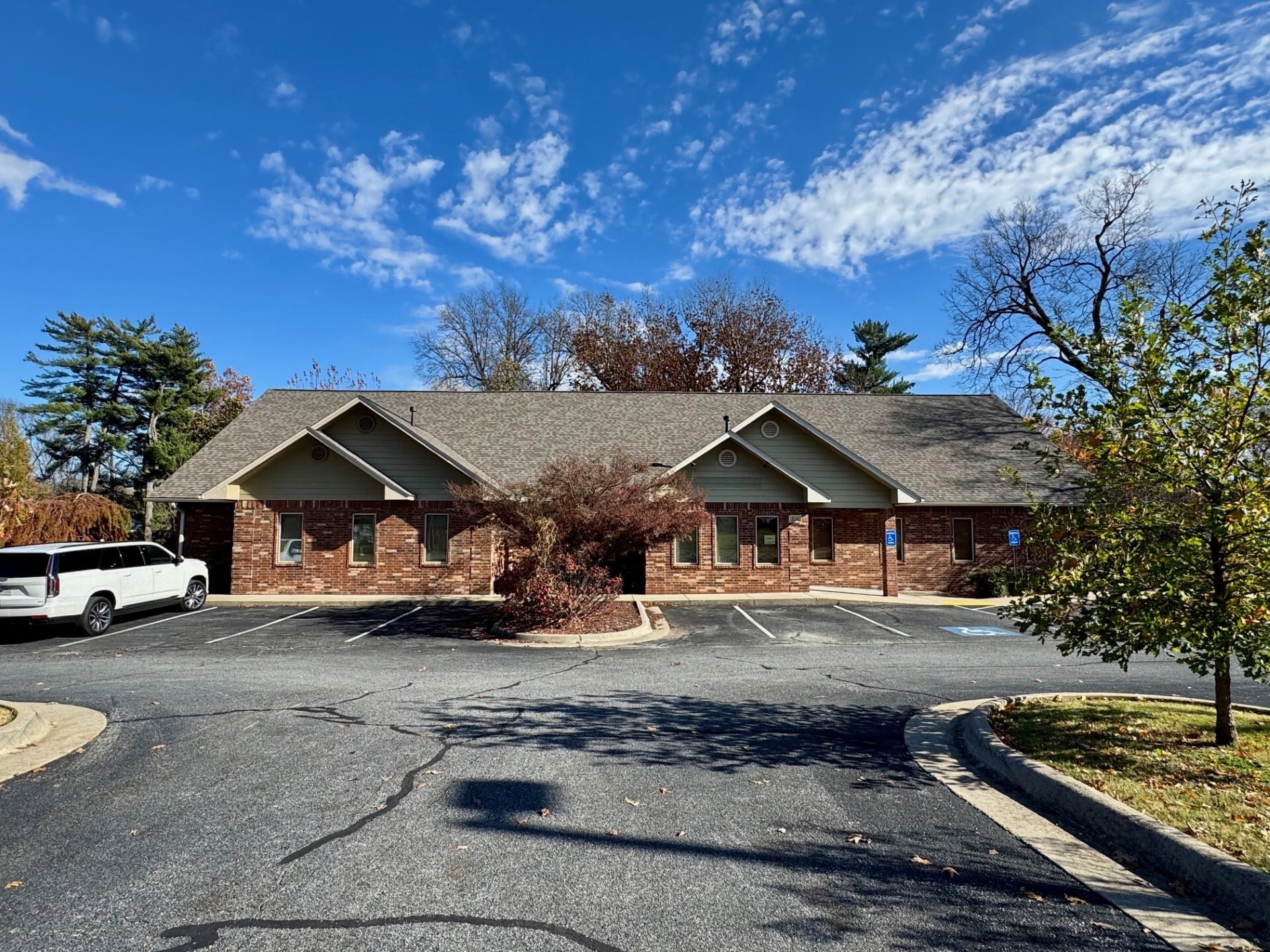 513 N Shiloh St, Springdale, AR for sale Primary Photo- Image 1 of 13