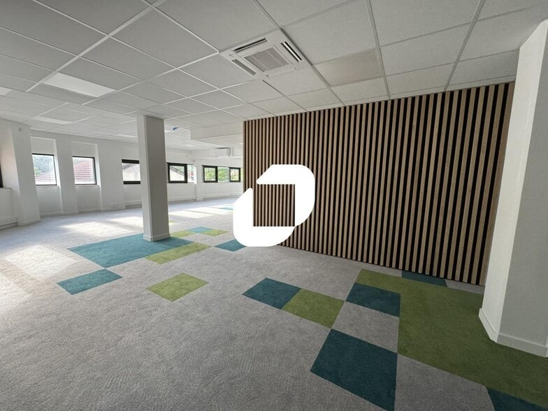 6 Rue Du Docteur Schweitzer, Seyssins à vendre - Photo intérieure - Image 2 de 11