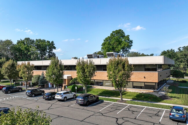 More details for 330 Passaic Ave, Fairfield, NJ - Office for Lease