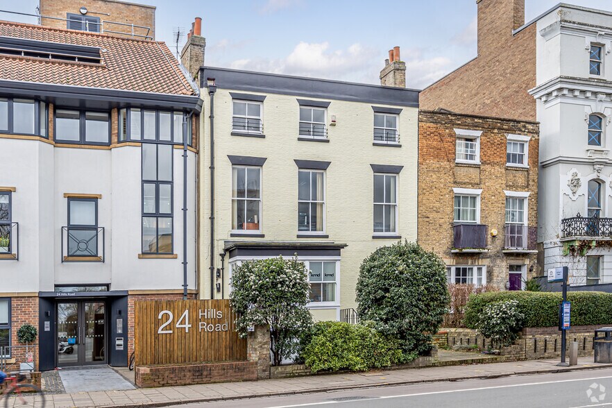 22 Hills Rd, Cambridge à louer - Photo du bâtiment - Image 2 de 2