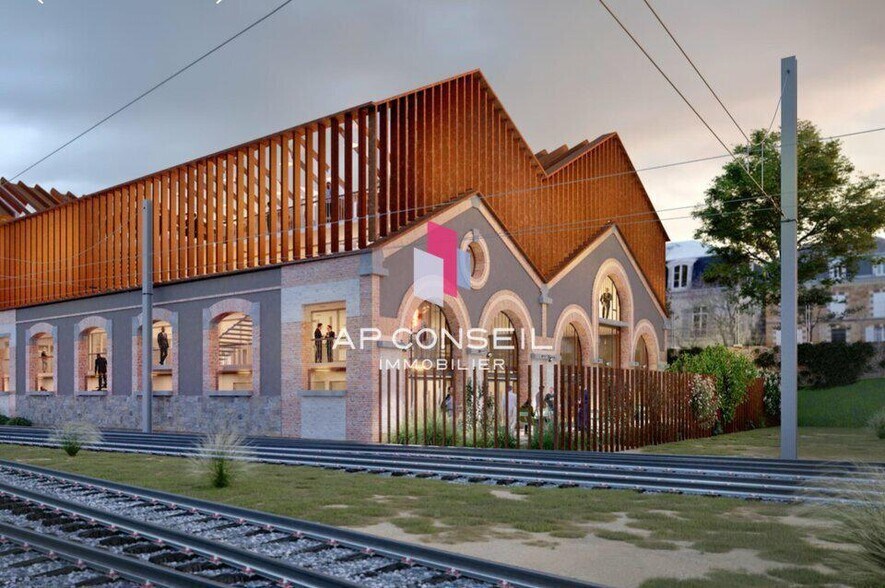 Office in Versailles for lease - Building Photo - Image 3 of 19