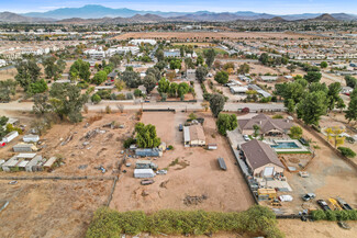 Plus de détails pour 30645 Old Windmill Rd, Menifee, CA - Terrain à vendre