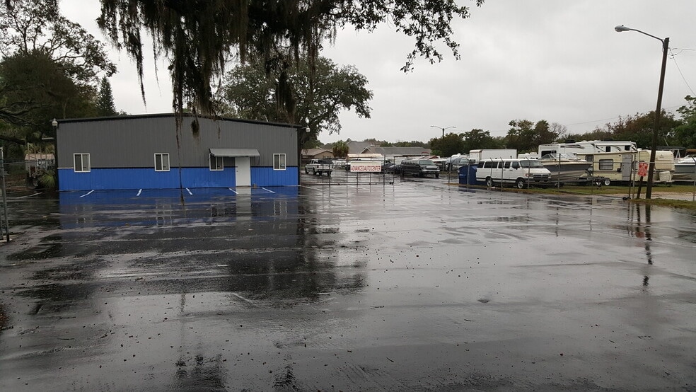 2300 Grand Blvd, Holiday, FL for lease - Primary Photo - Image 1 of 46