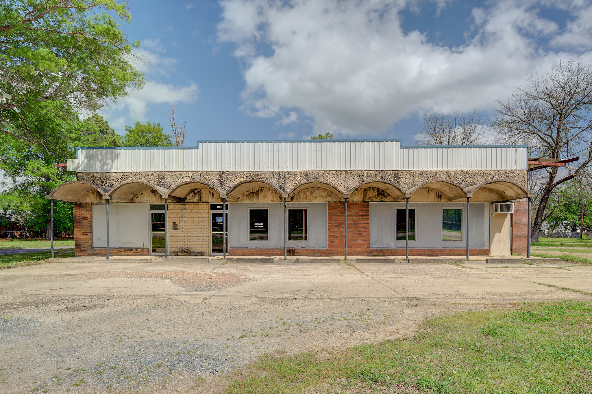 1605 Ave A ave, Hooks, TX à vendre Photo principale- Image 1 de 34