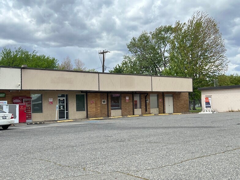 415 Wright Ave, Richland, WA à louer - Photo du bâtiment - Image 3 de 5