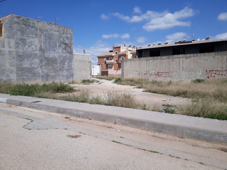 Terrain dans Granja de Rocamora, Alicante à vendre - Photo du bâtiment - Image 2 de 3