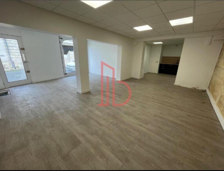 Rue Théodore Ducos, Bordeaux for lease - Interior Photo - Image 1 of 3