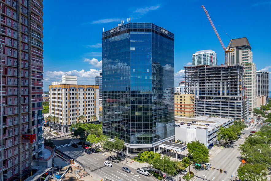 360 Central Ave, Saint Petersburg, FL for lease - Building Photo - Image 1 of 11