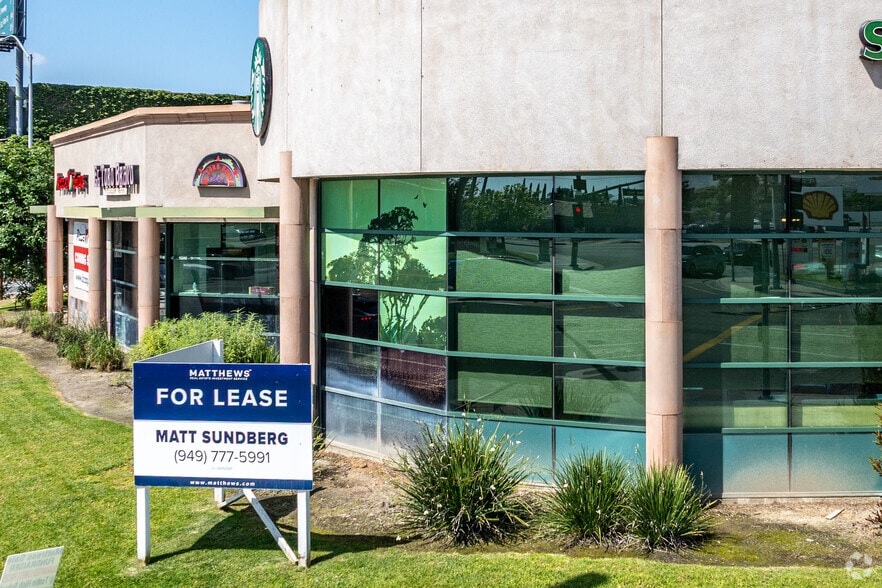 1450 El Camino Real, Tustin, CA for lease - Building Photo - Image 3 of 7