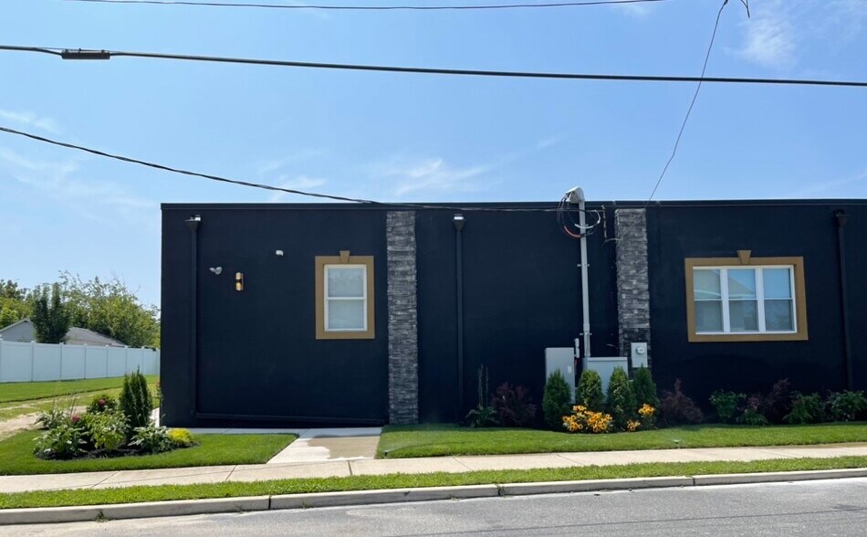 634 N Main St, Pleasantville, NJ à louer - Photo du bâtiment - Image 1 de 7