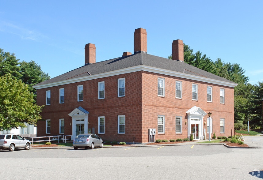 31 Plaistow Rd, Plaistow, NH for sale - Building Photo - Image 2 of 2