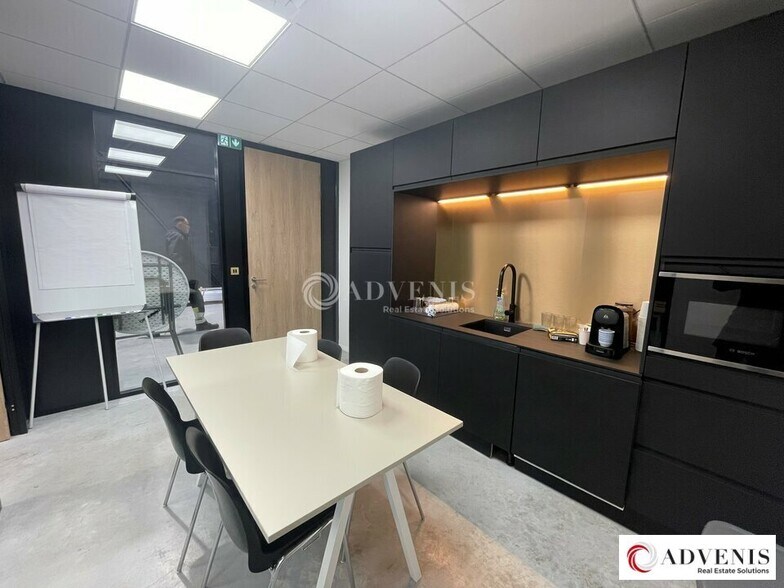 166 Avenue Des Marronniers, Mérignac à louer - Photo intérieure - Image 3 de 10