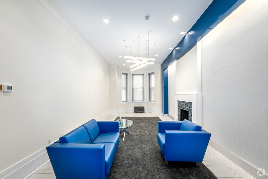 1230 17th St NW, Washington, DC à vendre - Photo intérieure - Image 3 de 21