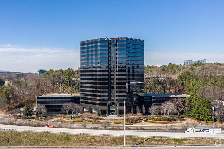 400 Interstate N Pky SE, Atlanta, GA for lease - Primary Photo - Image 1 of 6