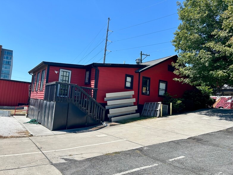 722 N West St, Raleigh, NC for lease - Building Photo - Image 3 of 14