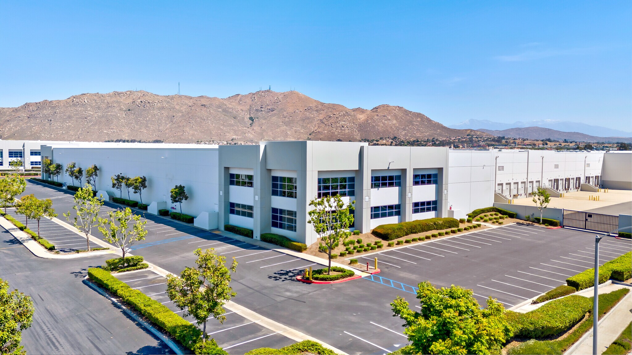 6335 Sycamore Canyon Blvd, Riverside, CA for lease Primary Photo- Image 1 of 6