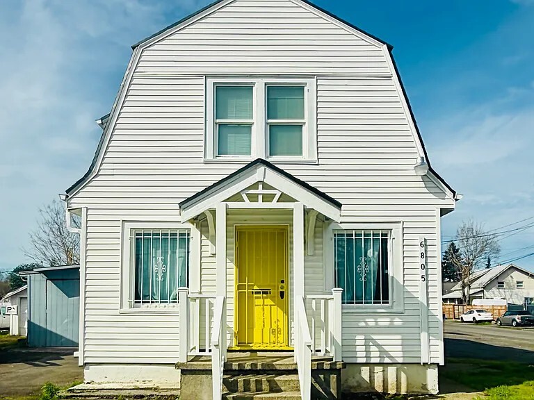 6805 SE 82nd Ave, Portland, OR for lease Primary Photo- Image 1 of 4