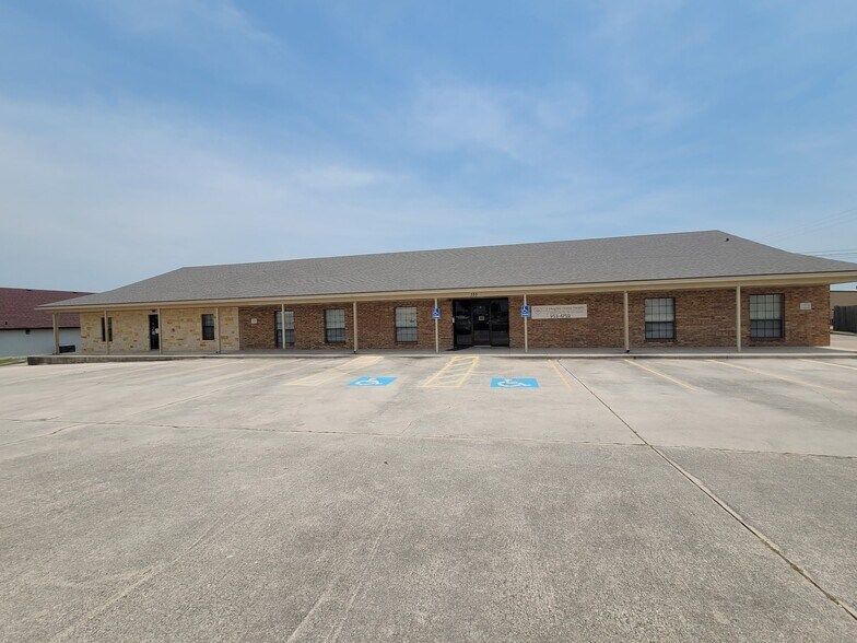 333 Indian Trl, Harker Heights, TX à vendre - Photo du bâtiment - Image 1 de 2