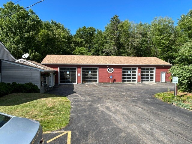 219 Main St, Sandown, NH à vendre Photo du bâtiment- Image 1 de 13