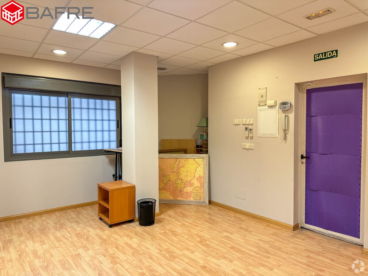 Madrid, MAD 28039 - - - Photo intérieure - Image 1 of 5