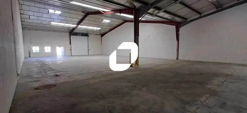 Bureau dans Gargenville à louer - Photo intérieure - Image 3 de 7