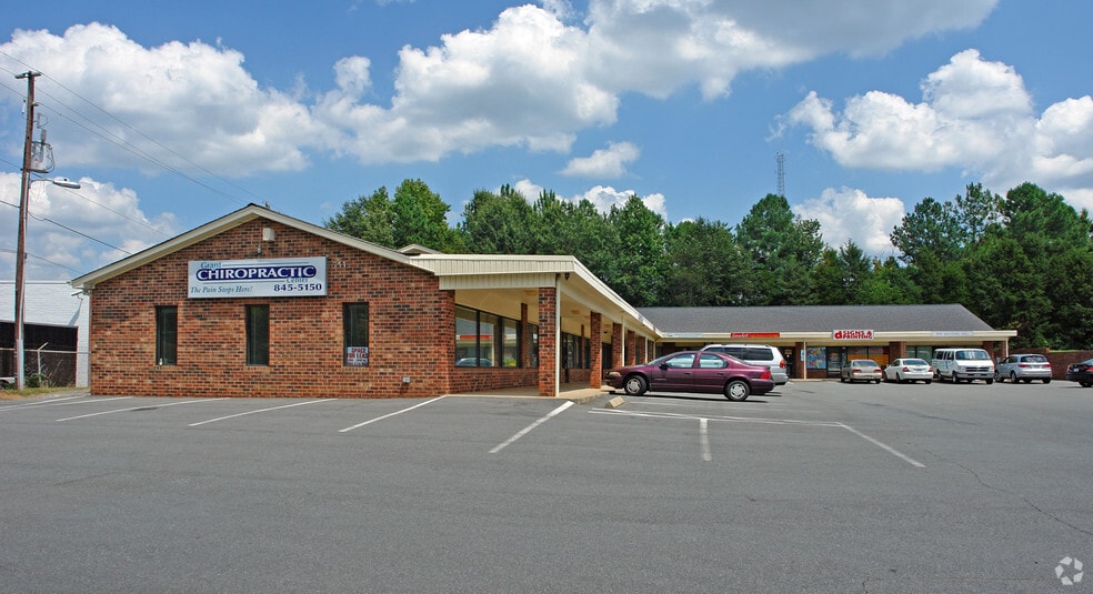 11025-A-11025-H Monroe Rd, Matthews, NC for lease - Building Photo - Image 3 of 6