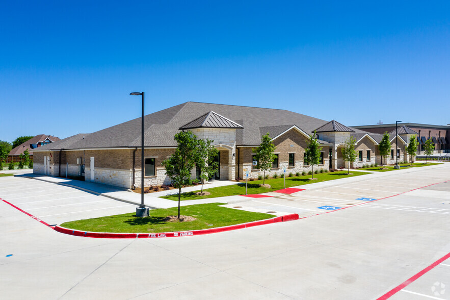 12530 Lebanon Rd, Frisco, TX for lease - Primary Photo - Image 1 of 3